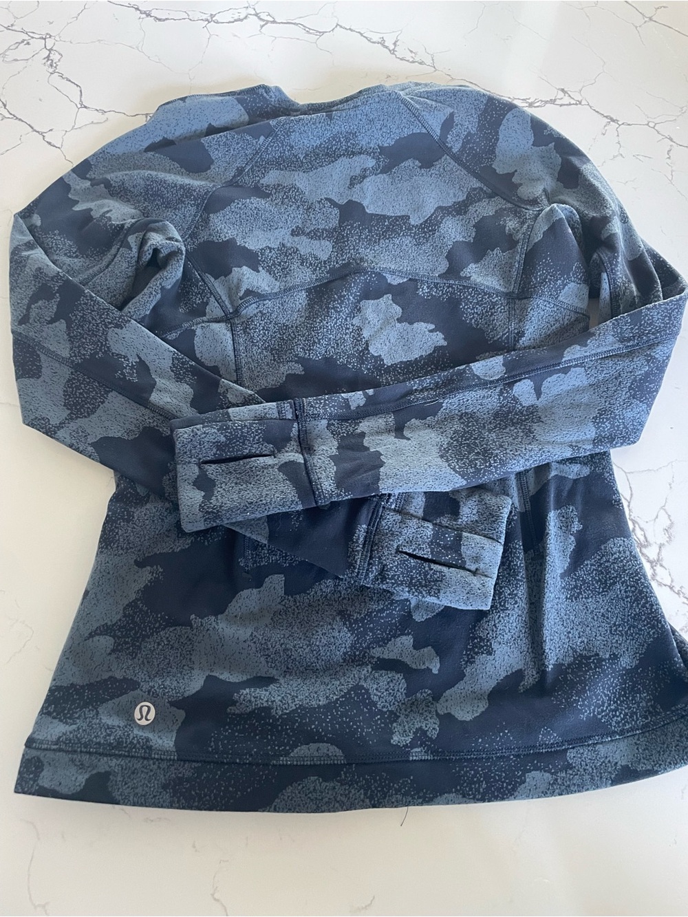lululemon athletica Women’s Blue Camo Long Sleeve Top